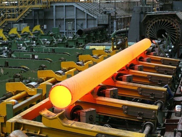 Advantages and disadvantages of oil immersed transformers